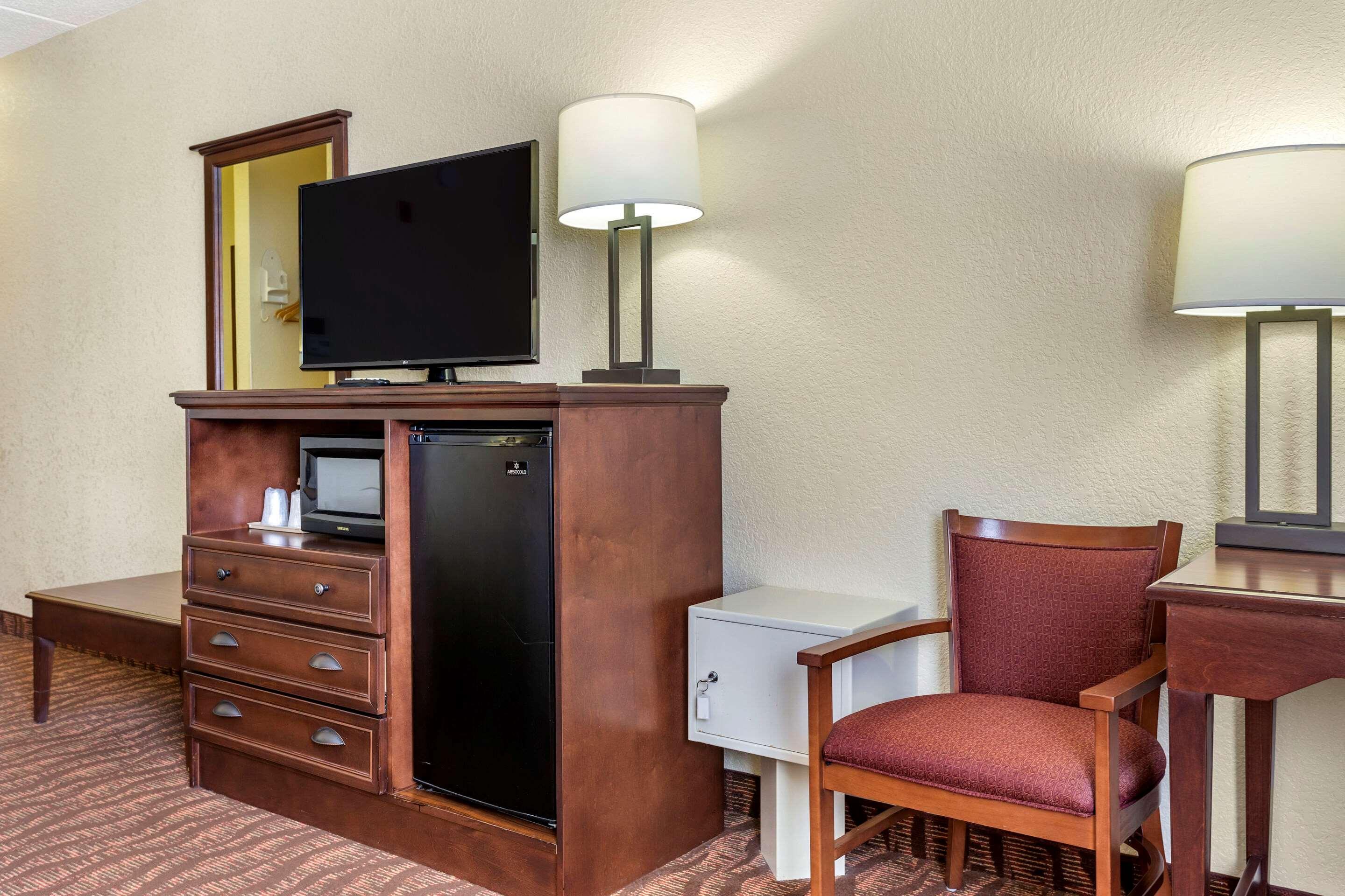 Comfort & Meadows 3*