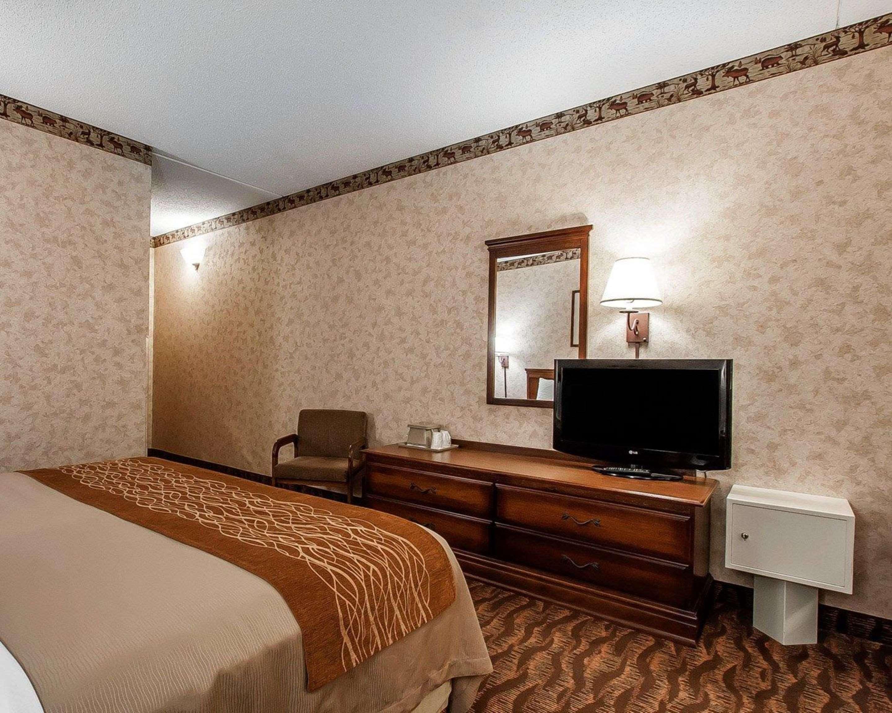 Comfort & Meadows Hotel 3*