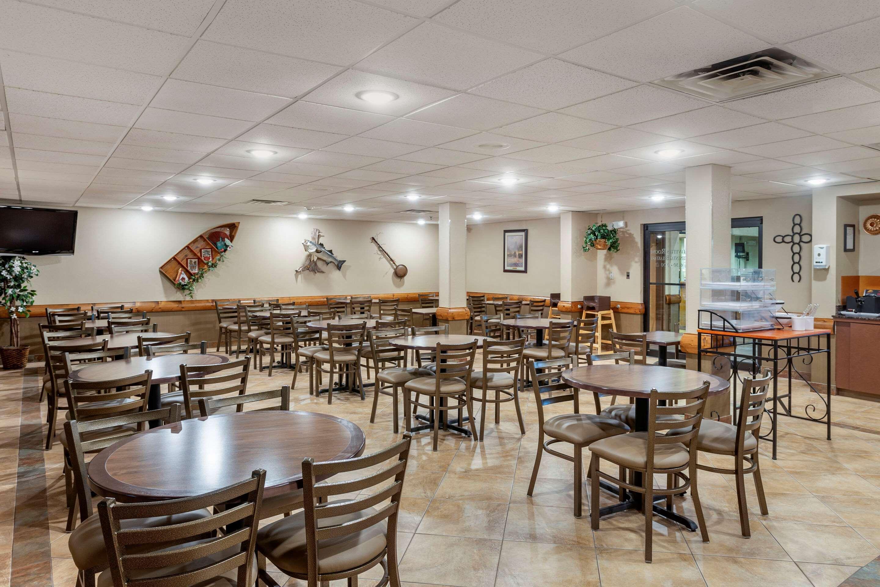 Comfort & Meadows Hotel Branson