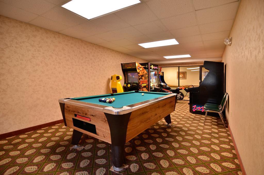 Comfort & Meadows Hotel 3*