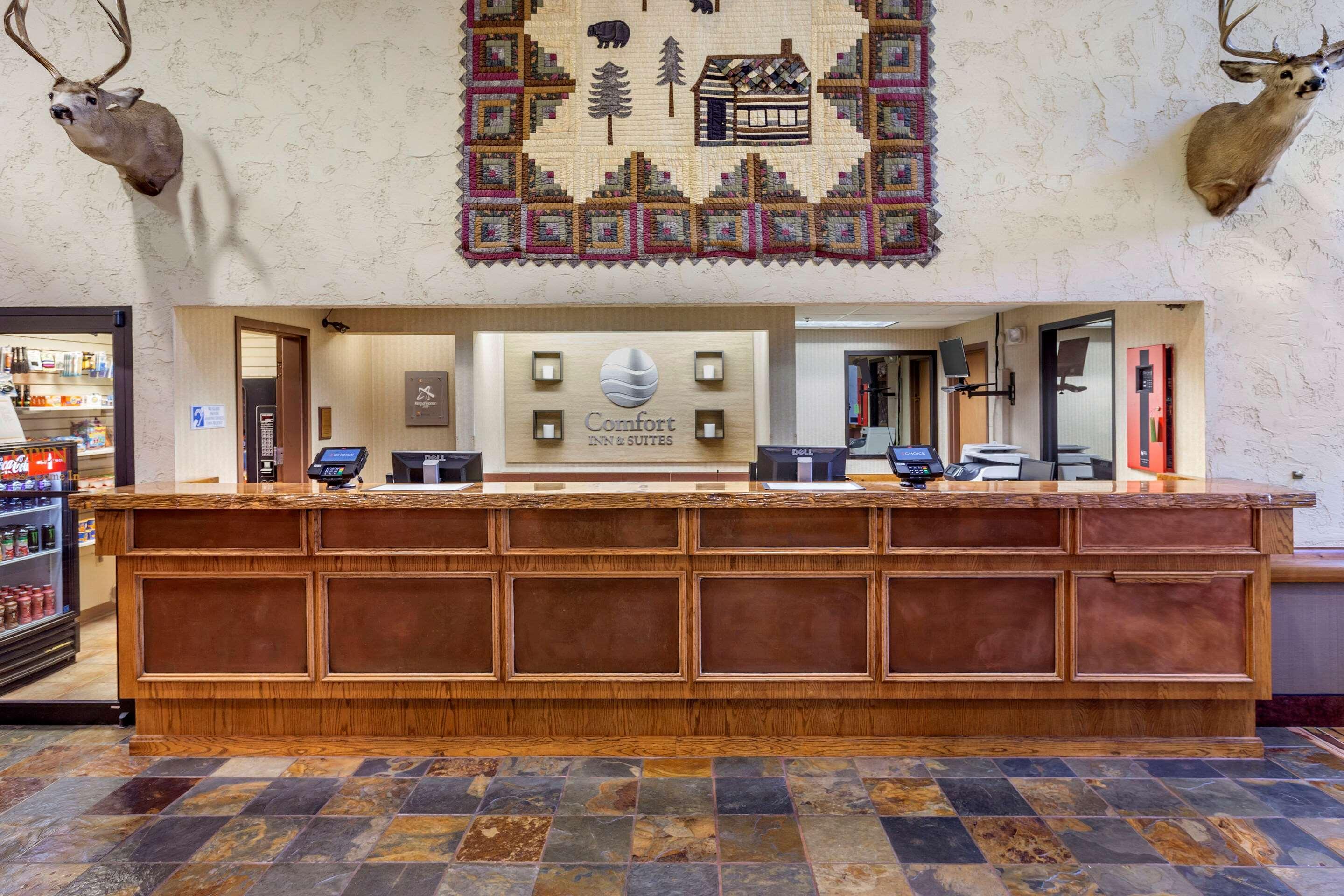 Comfort & Meadows Hotel Branson