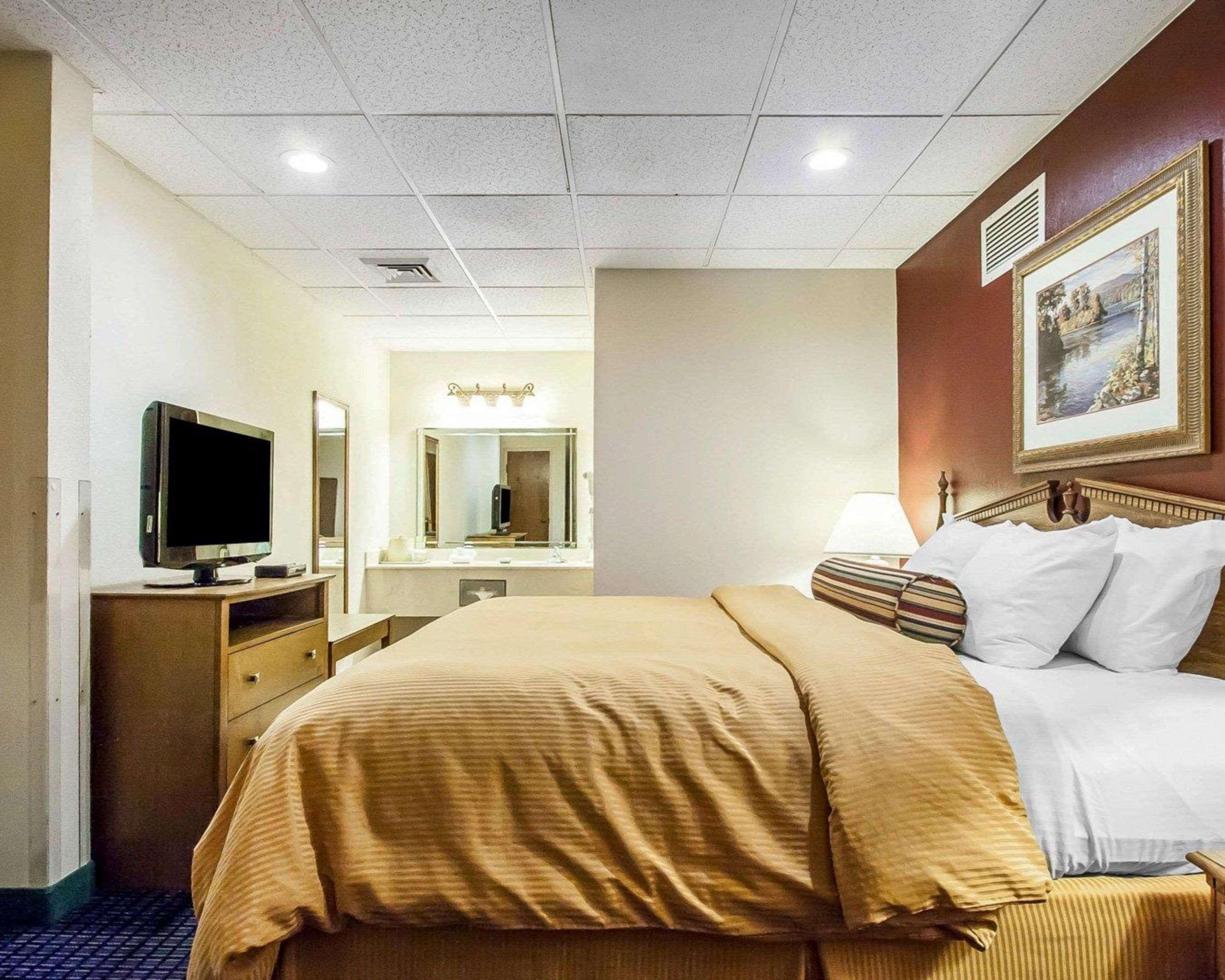 Clarion 3* Branson