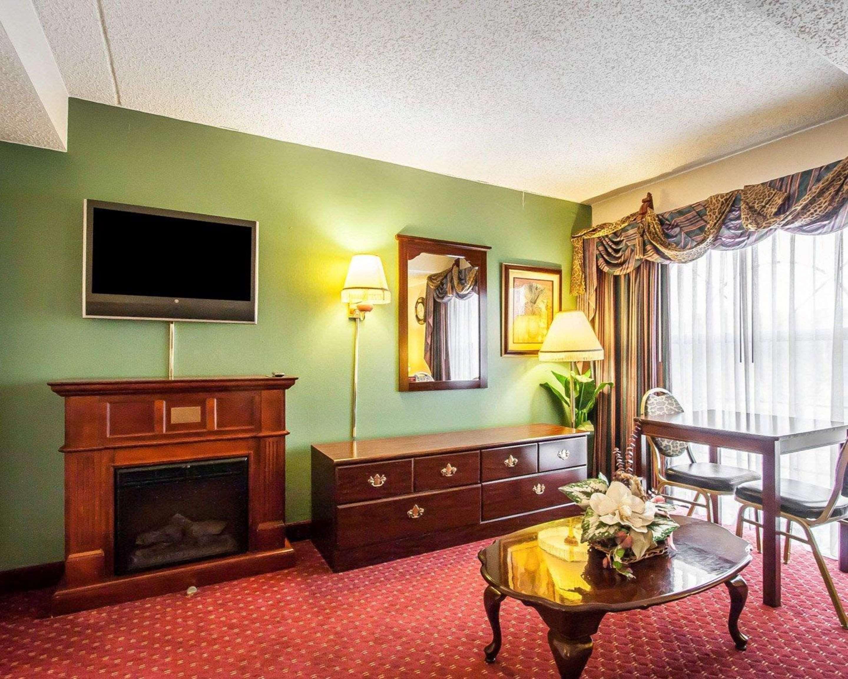 Clarion Hotel Branson