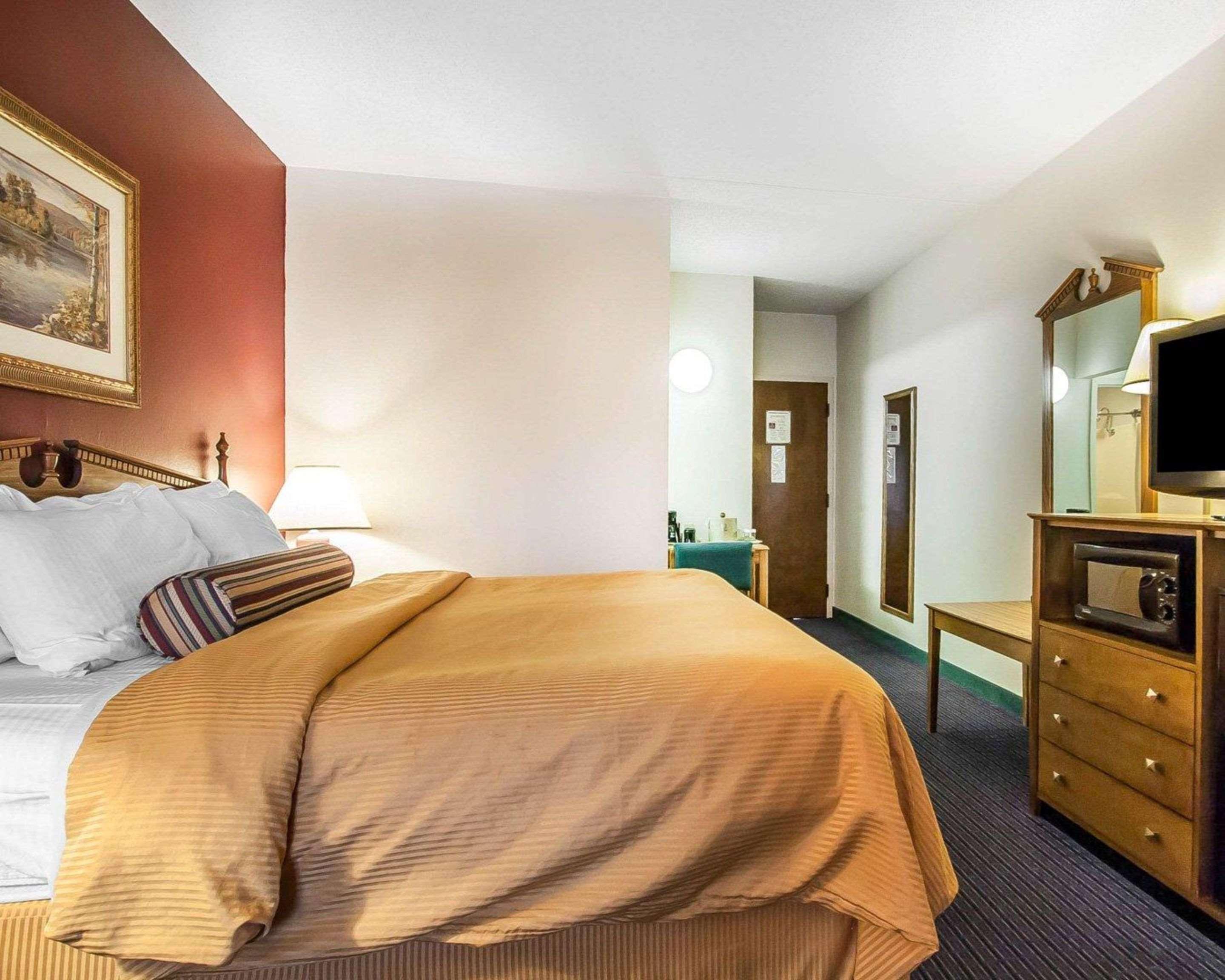 Clarion Hotel 3*