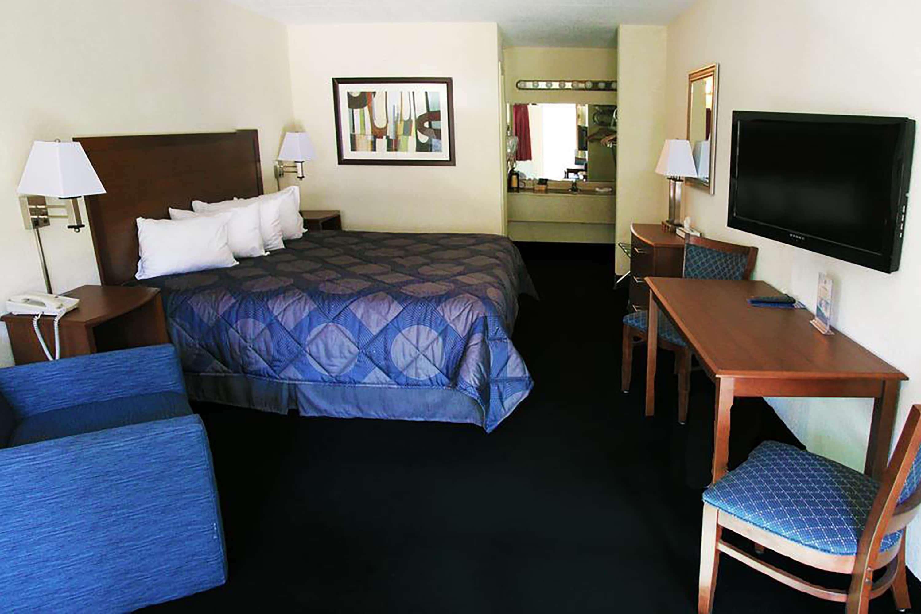The Bransinn Entertainment District Hotel Branson