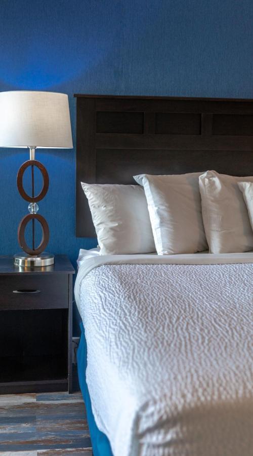 The Bransinn Entertainment District Branson