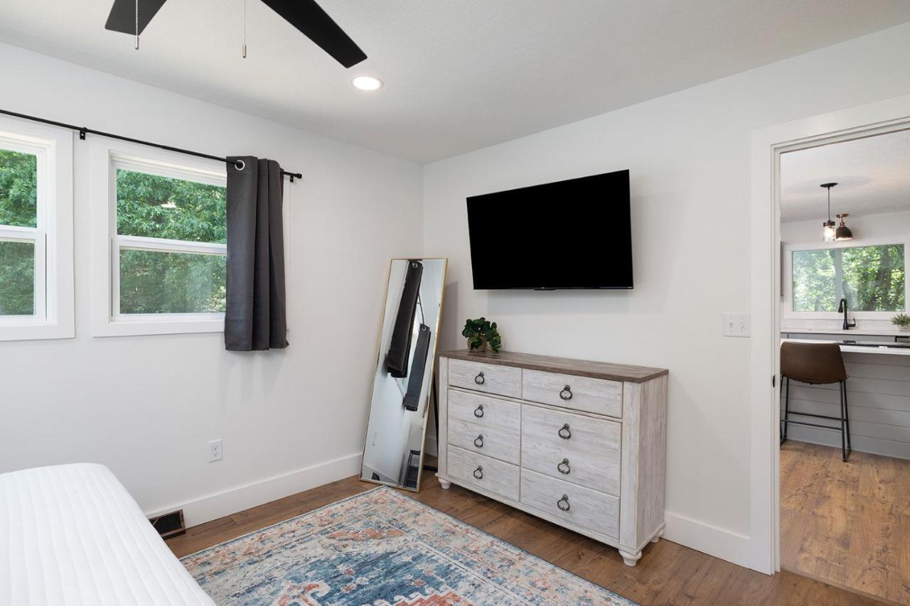 The Lofts On Indian Point - Near Silver Dollar Branson