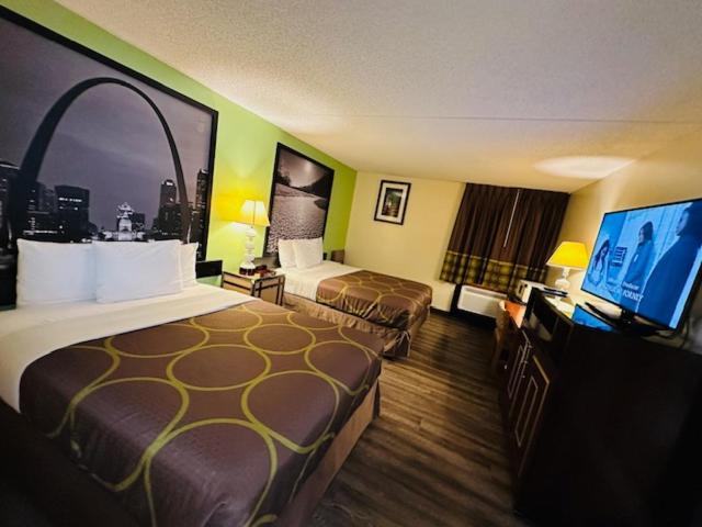 Hotel Super 8 By Wyndham By Andy Williams Theatre 2*
