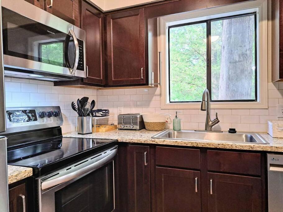 Timberpoint 3 - Indian Point With Pool! Near Silver Dollar * Branson