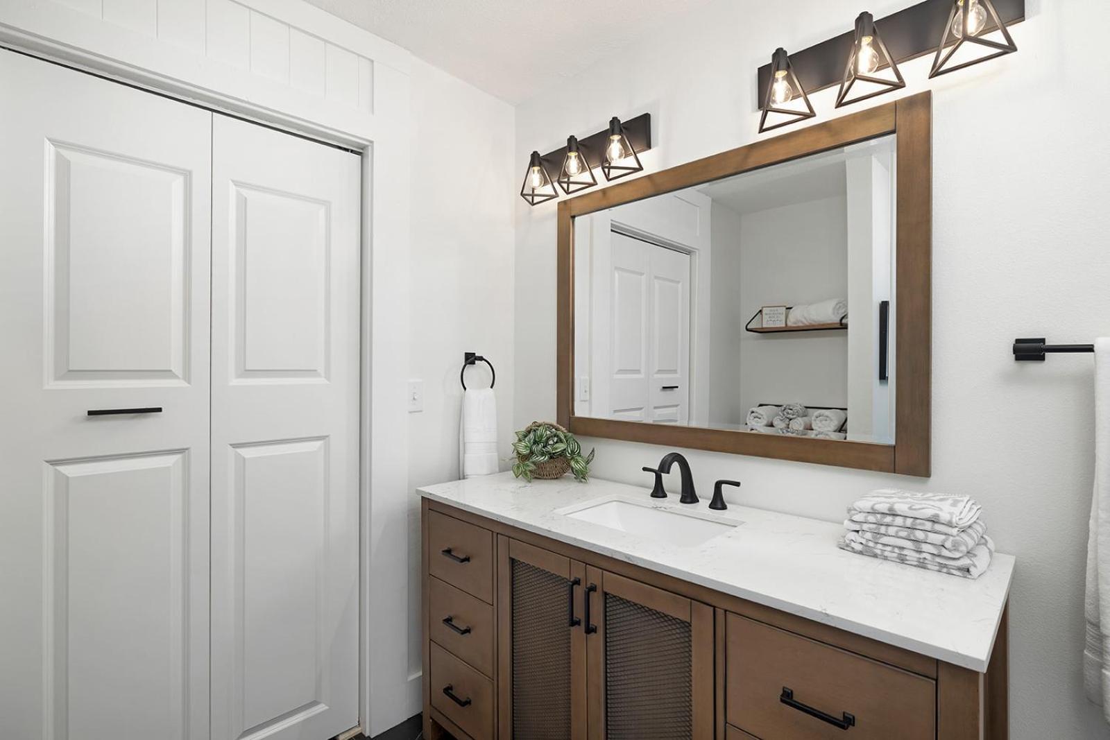 The Lofts On Indian Point - Near Silver Dollar * Branson