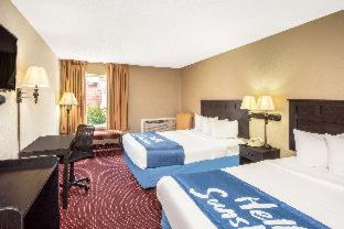 The Bransinn Entertainment District Hotel 2*