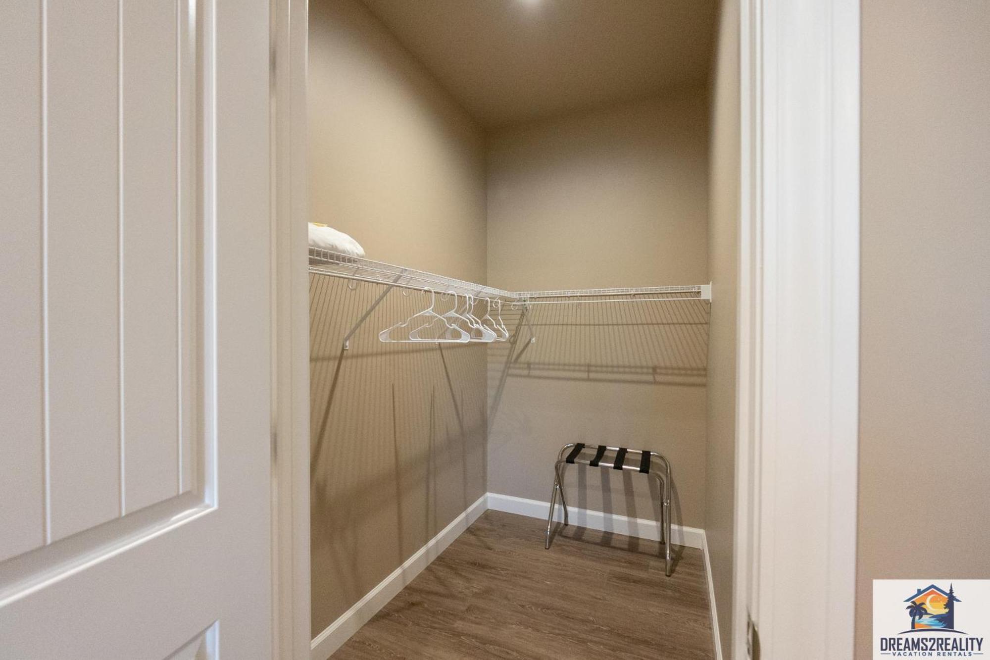 Apartment Dreams2reality New Build - Luxury 3br Walk-in - Amenities - Free Tickets Included - Fh-g104