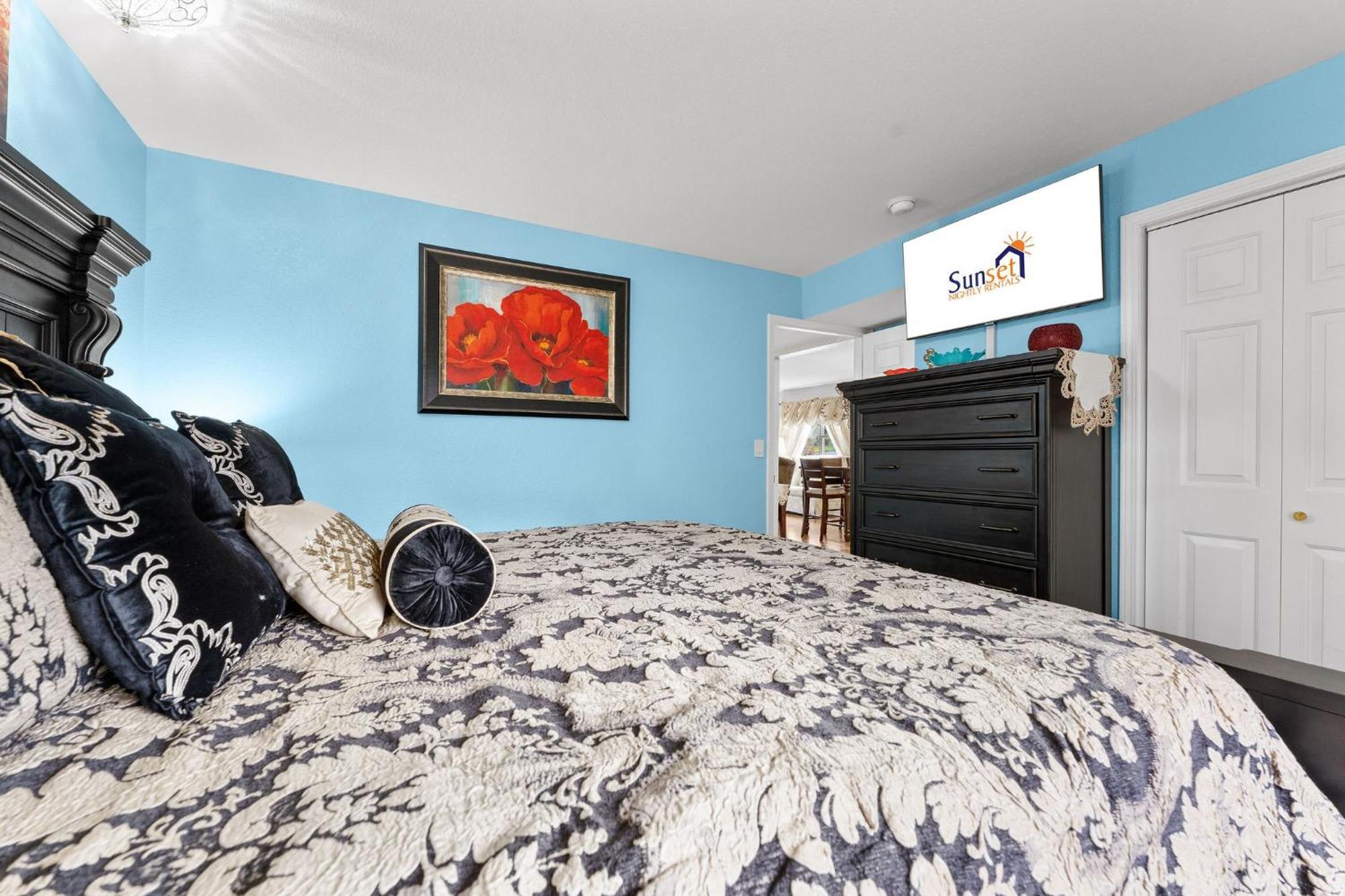 Apartment Dream Weaver *