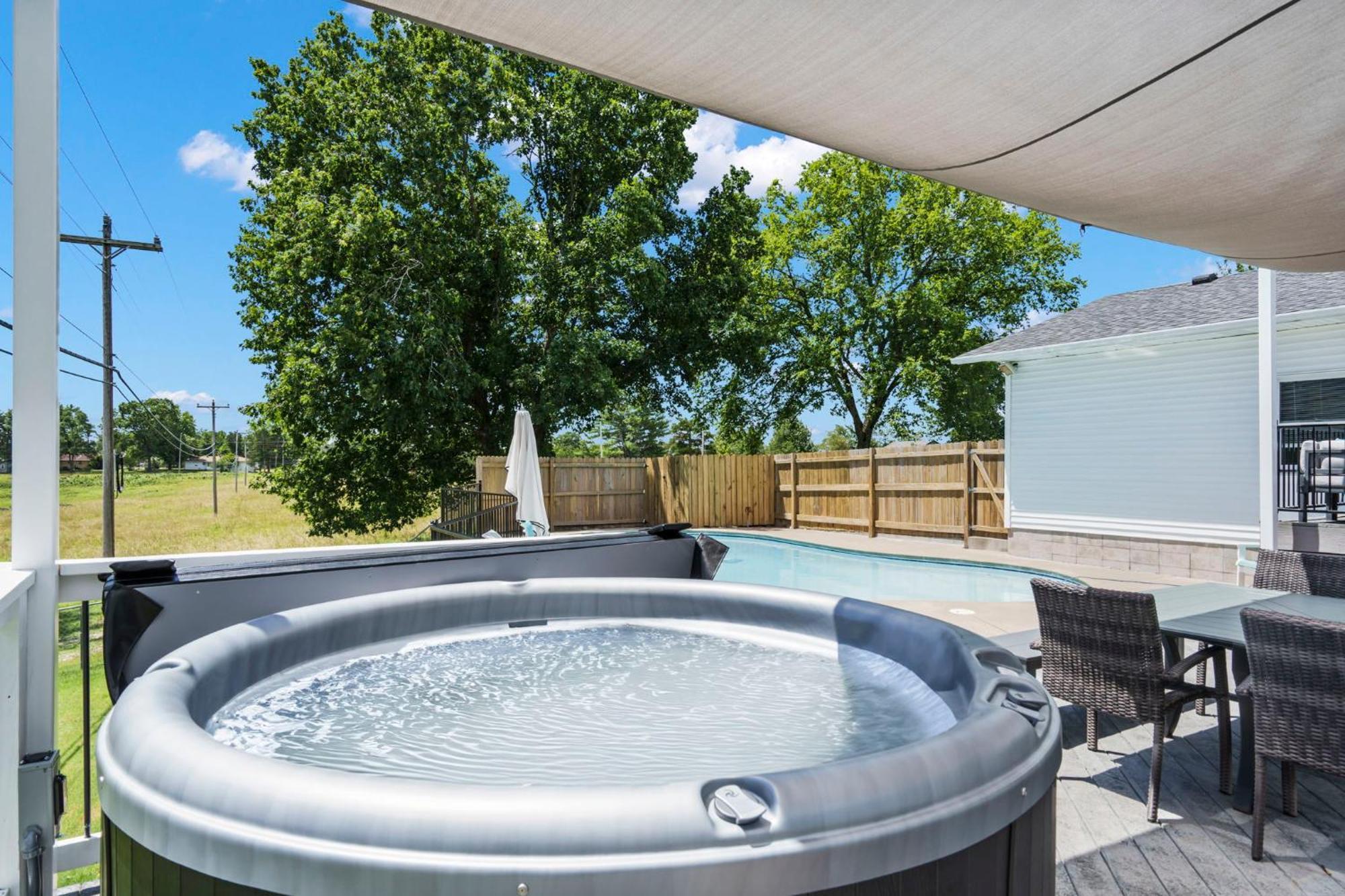 Bee Creek Poolside *