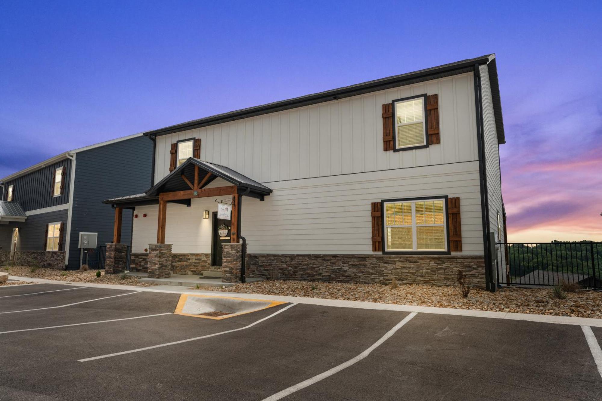 Cm132-6 -summer Breeze- Sleeps 17 Branson