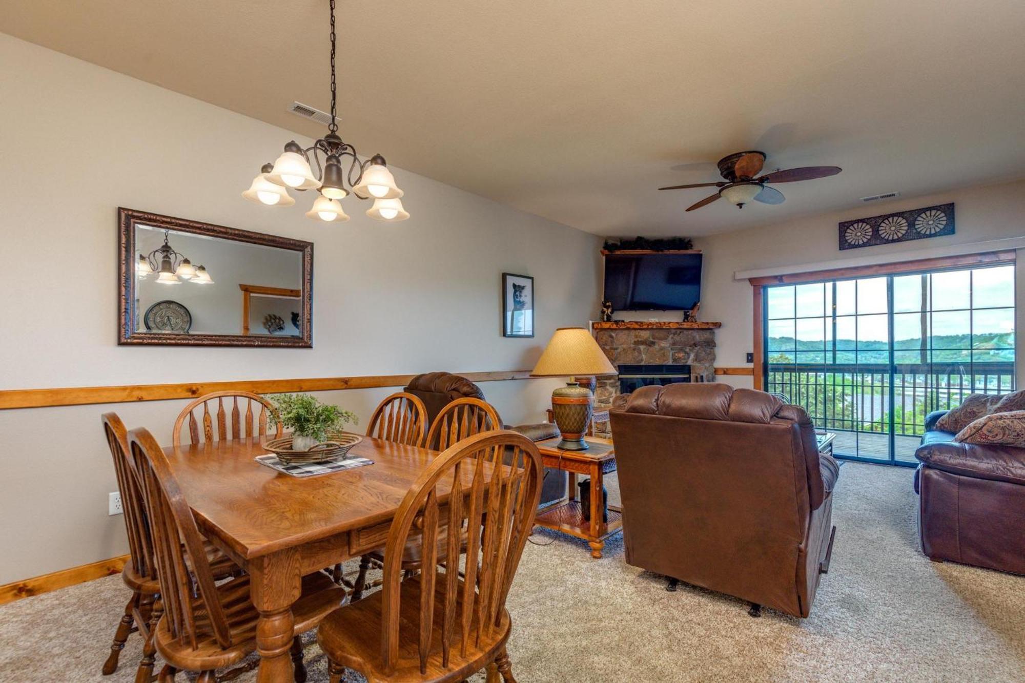 2br Village At Indian Point 1307 Near Sdc - Free Tickets Daily Up To 500 Holiday home Branson