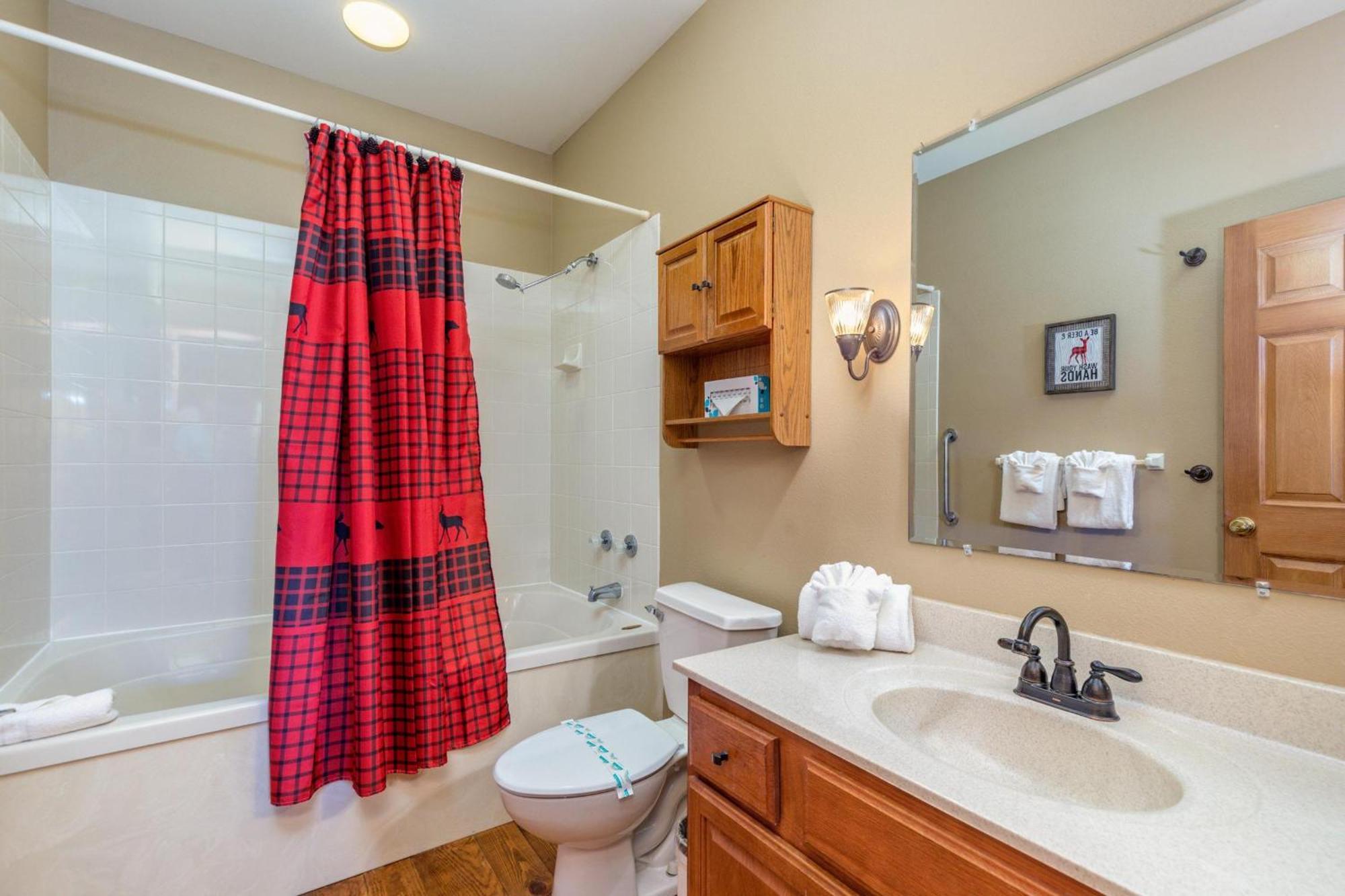 Holiday home 2br Village At Indian Point 1307 Near Sdc - Free Tickets Daily Up To 500 Branson