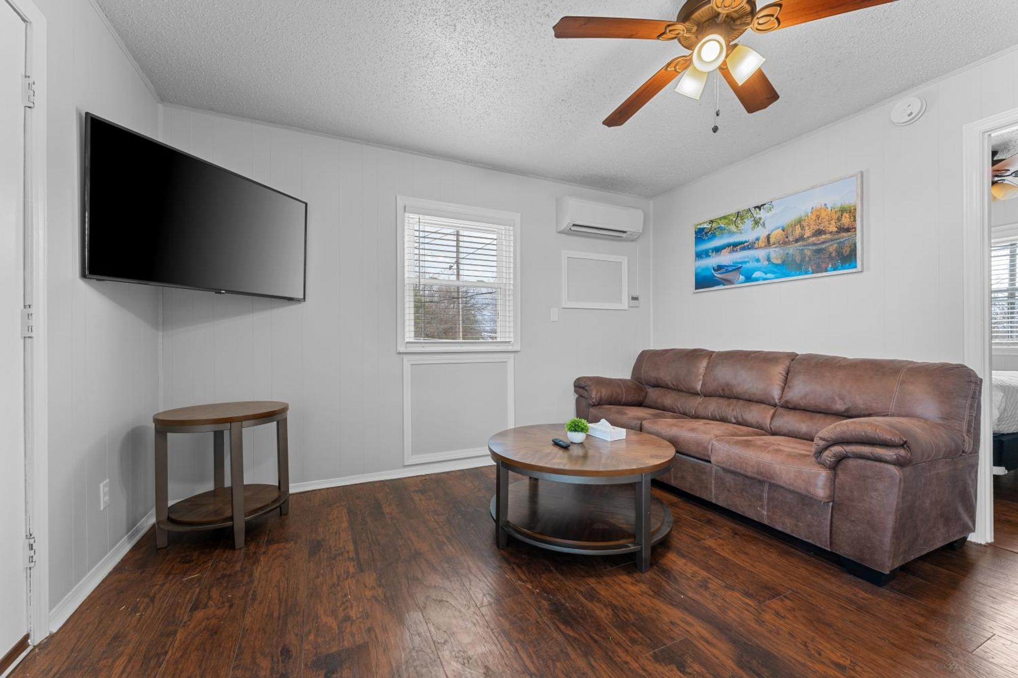 Sc18- Silver Cove 18 Apartment