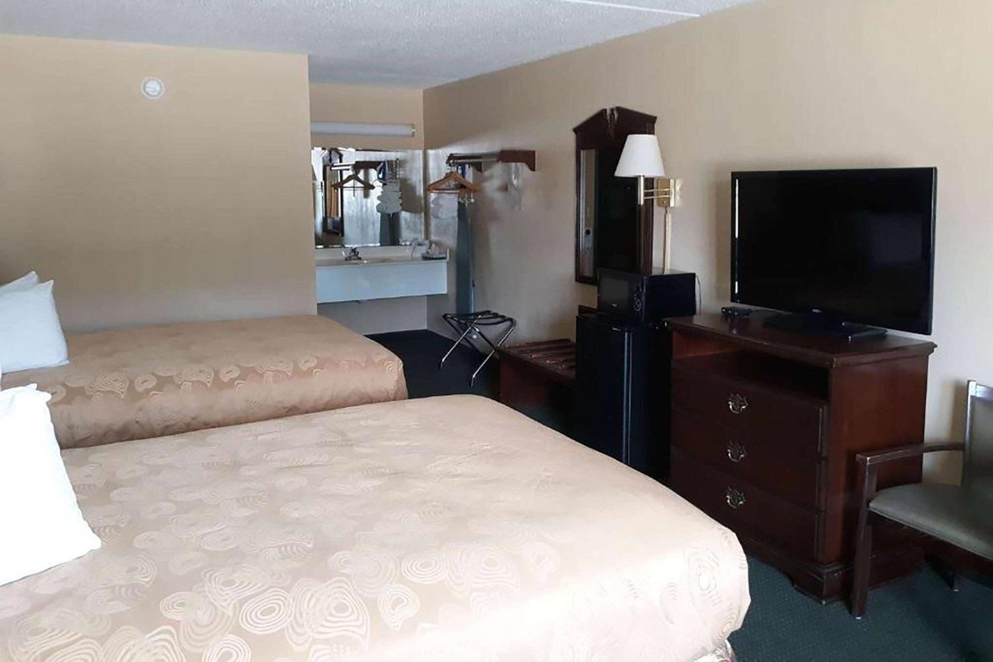 Angel Near Imax, A Travelodge By Wyndham 3*