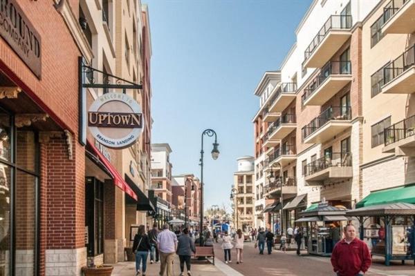 Spring Break Special! No Stairs, Lake, By Sdc, 12-4 Apartment Branson