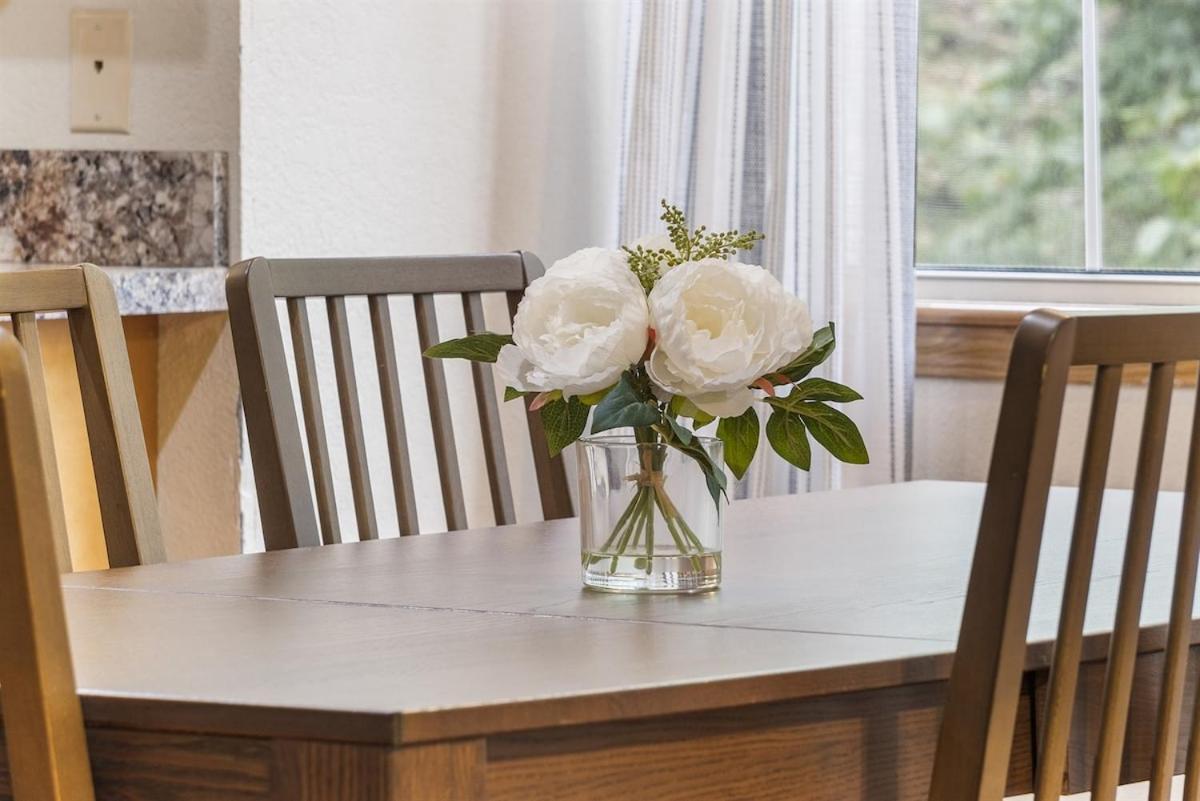 Apartment Spring Break Special! Screened Porch By Sdc 26-1 Branson