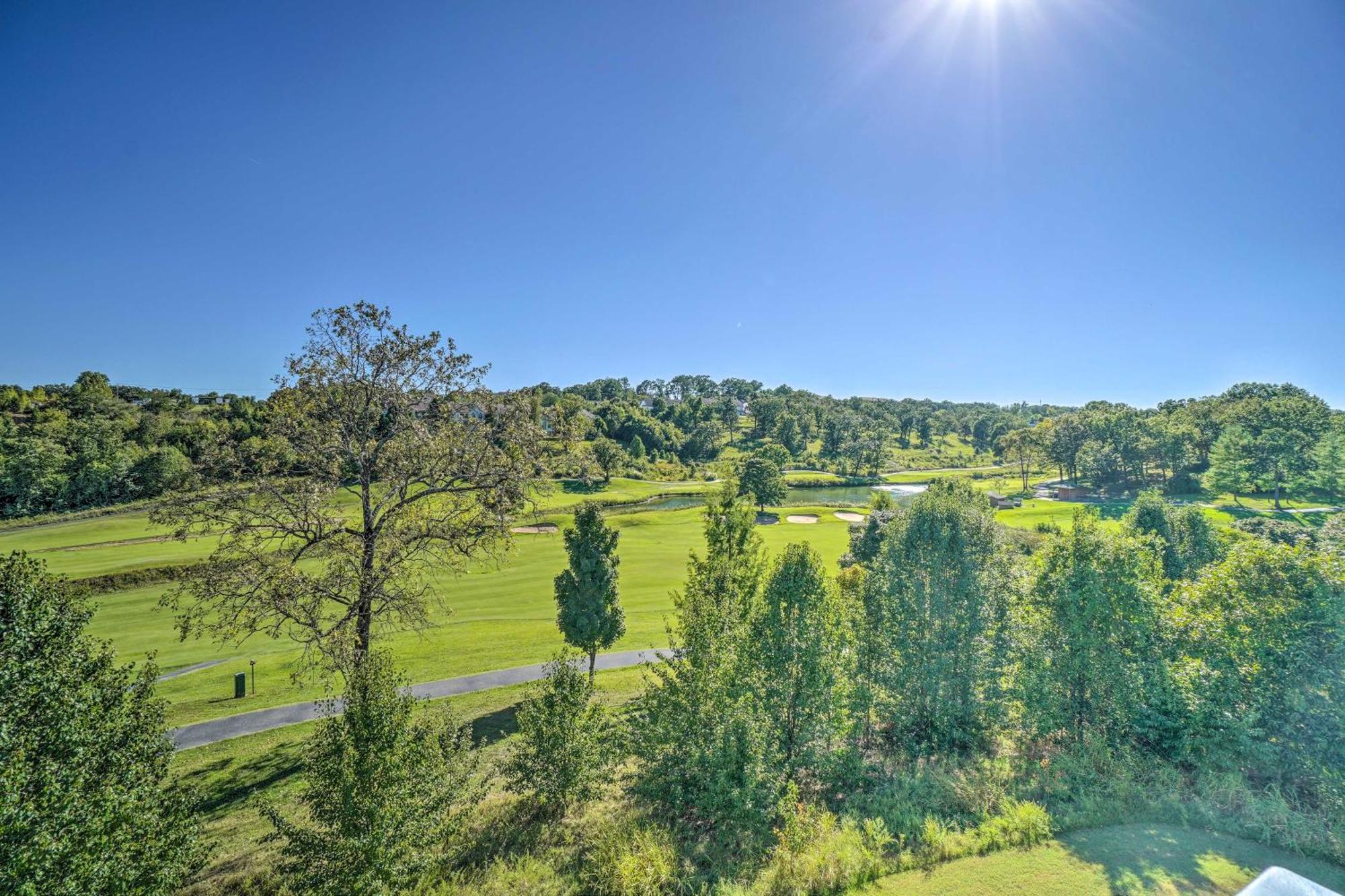 Apartment On Thousand Hills Golf Course! *
