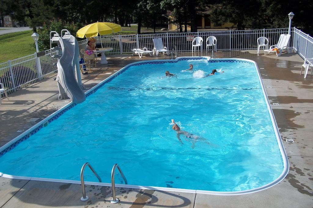 Inn Golden Arrow