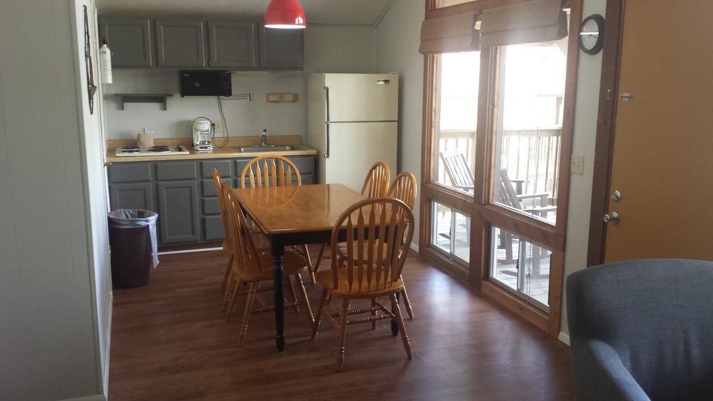 Inn Golden Arrow