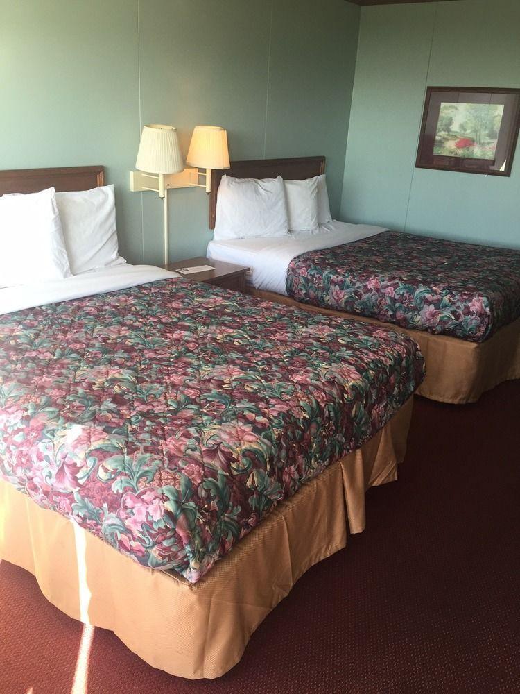 Windsor 2* Branson