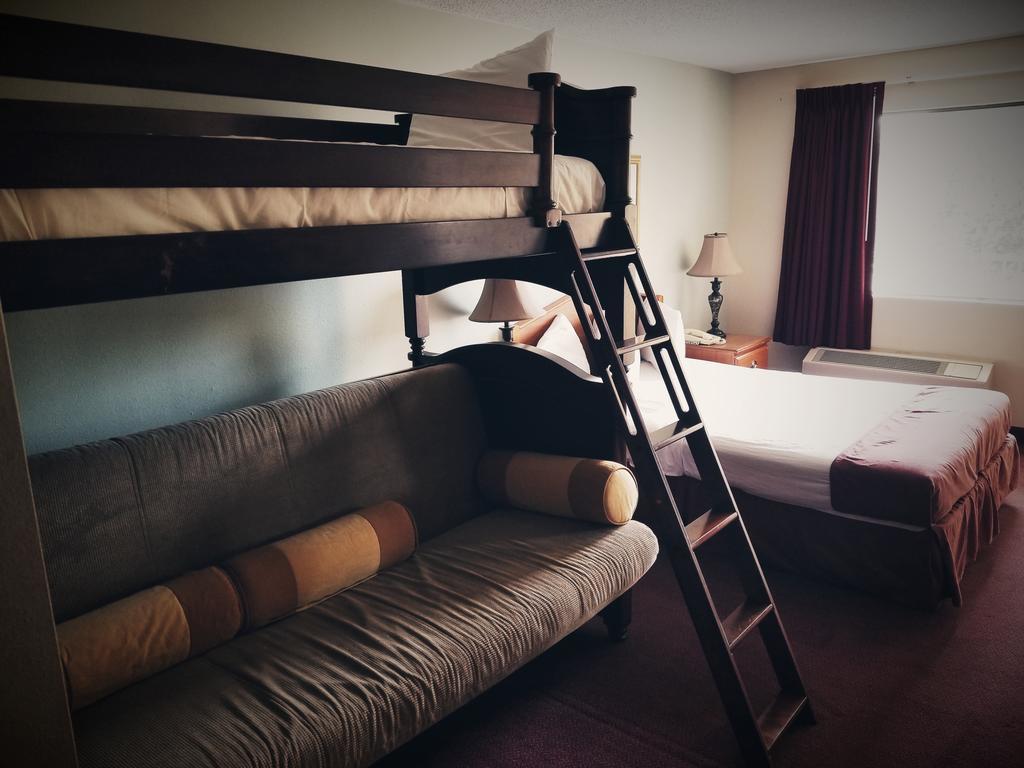 Motel American Eagle &