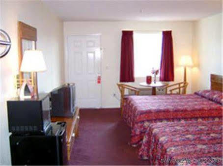 Motel Peach Tree 2*