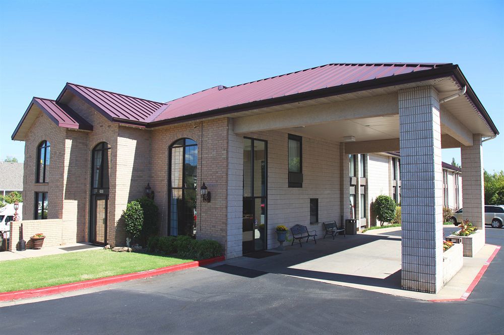 Super 8 By Wyndham By Andy Williams Theatre 2* Branson