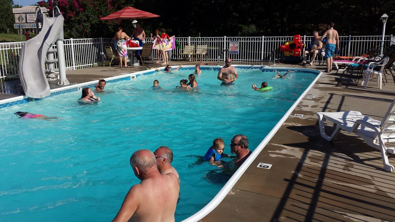 Golden Arrow Inn 2*