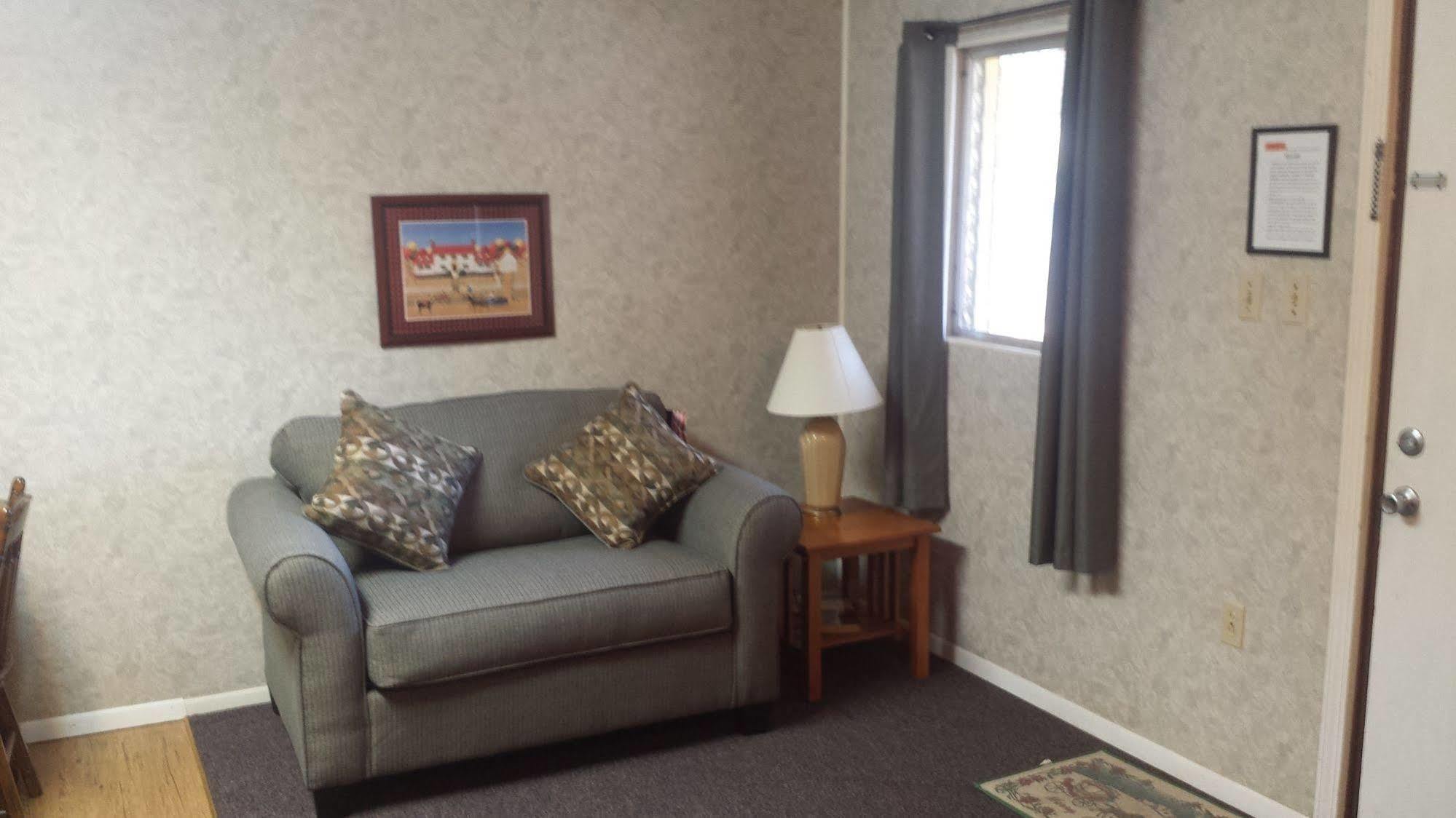 Inn Golden Arrow