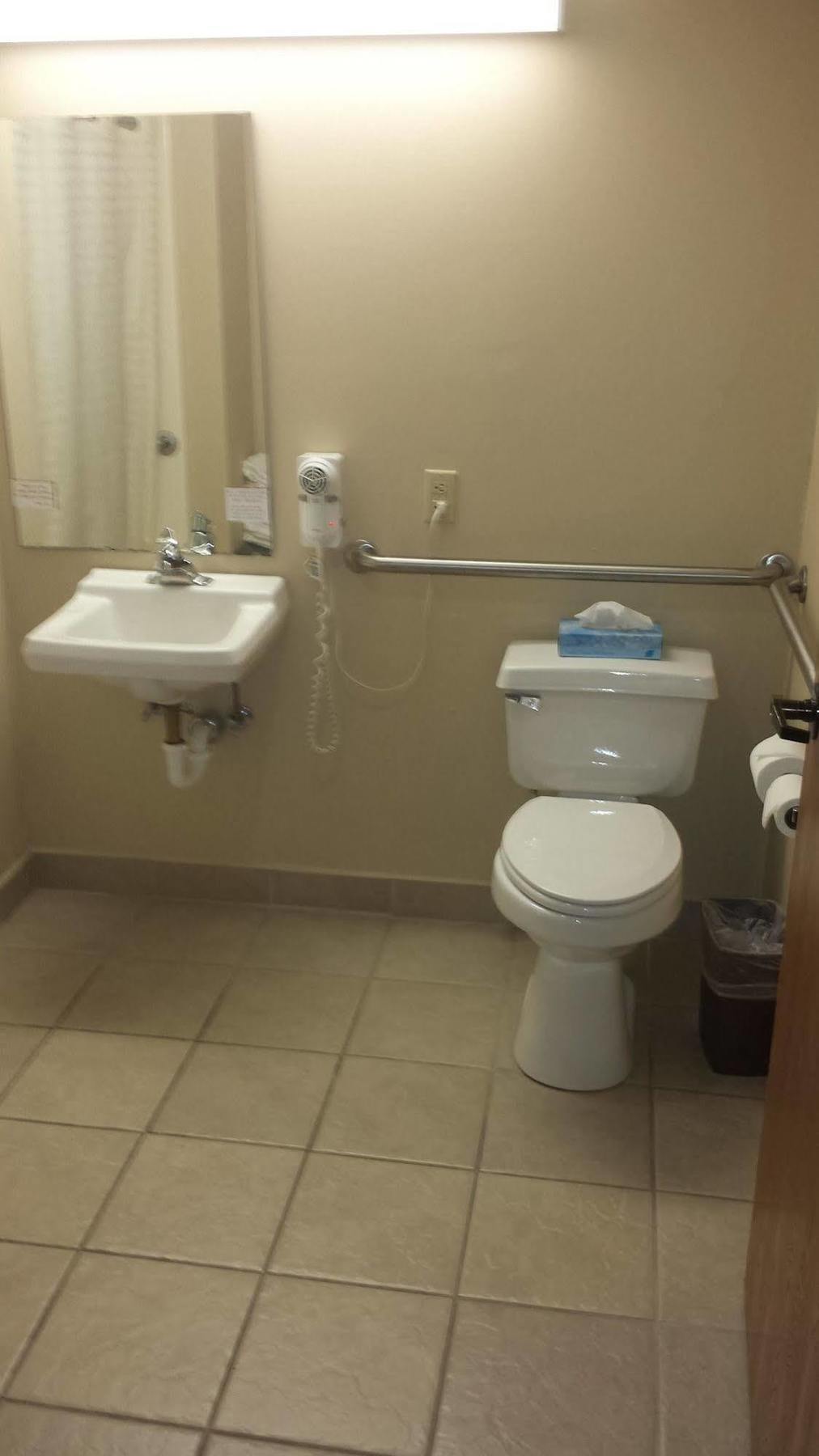 American & Hotel Branson