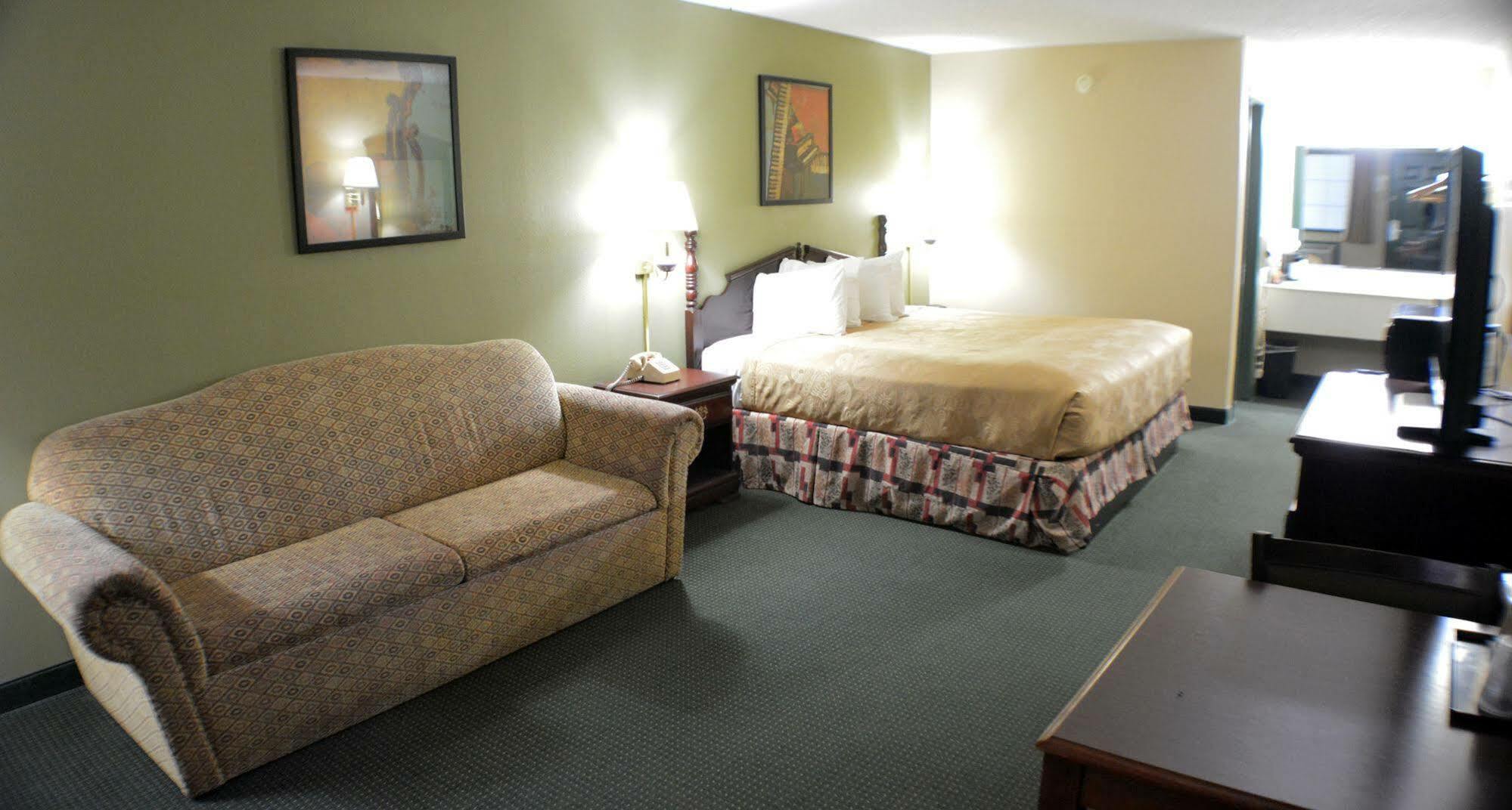 Angel Near Imax, A Travelodge By Wyndham Hotel 3*
