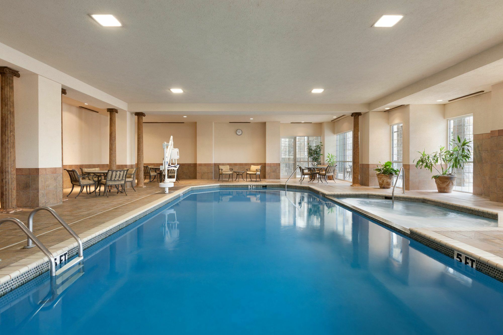Chateau On The And Convention Center 4* Branson