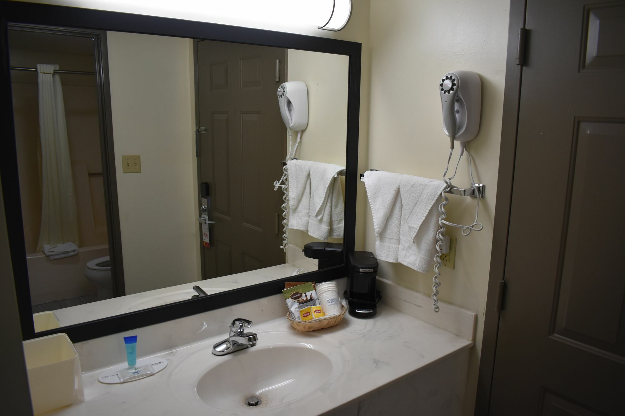 Super 8 By Wyndham By Andy Williams Theatre 2* Branson