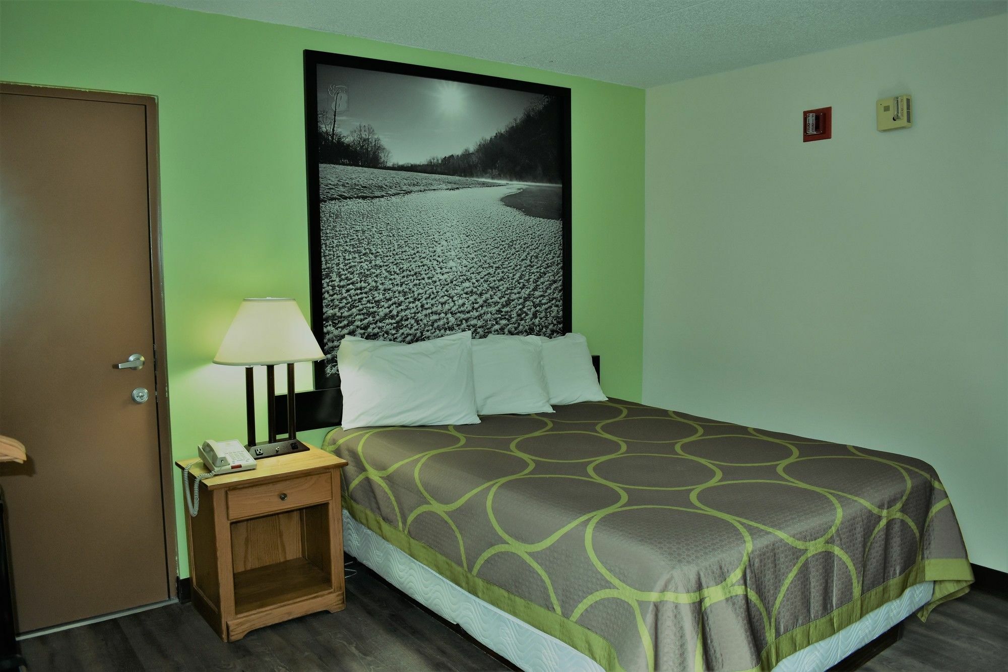 Super 8 By Wyndham By Andy Williams Theatre 2* Branson