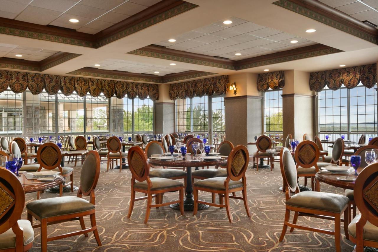 Chateau On The And Convention Center