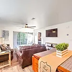 Walk-In Condo Amenities, 3 Mi To Branson Landing!