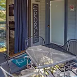 Updated Branson Condo With Pools And Golf Course!