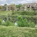 A Little Lake Retreat