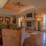 Quaint Quarters Villa