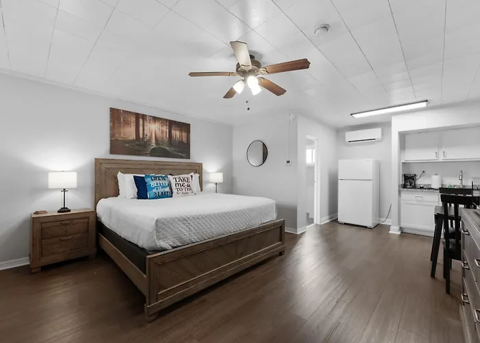 Sc7- Silver Cove 7 Condo