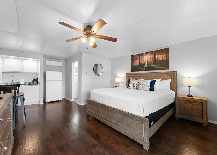 Sc8- Silver Cove 8 Condo