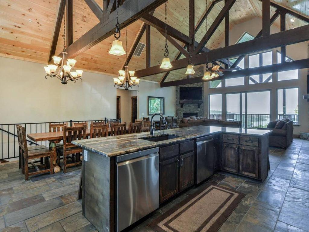 68 Holiday home *