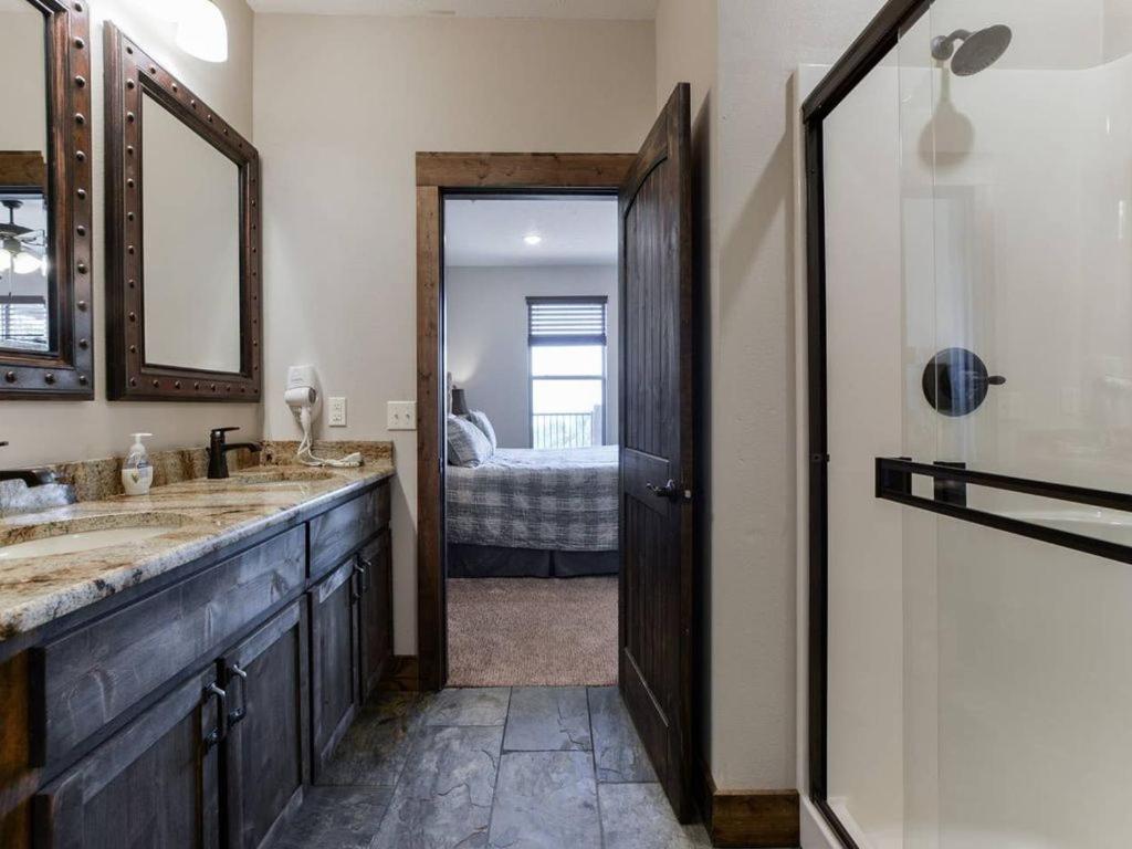 68 Holiday home Branson