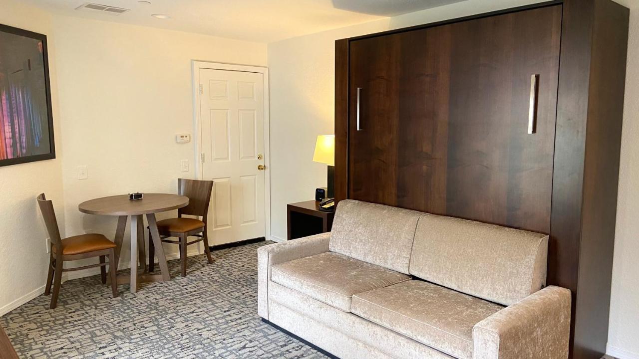 Resort Club Wyndham At The Falls Branson