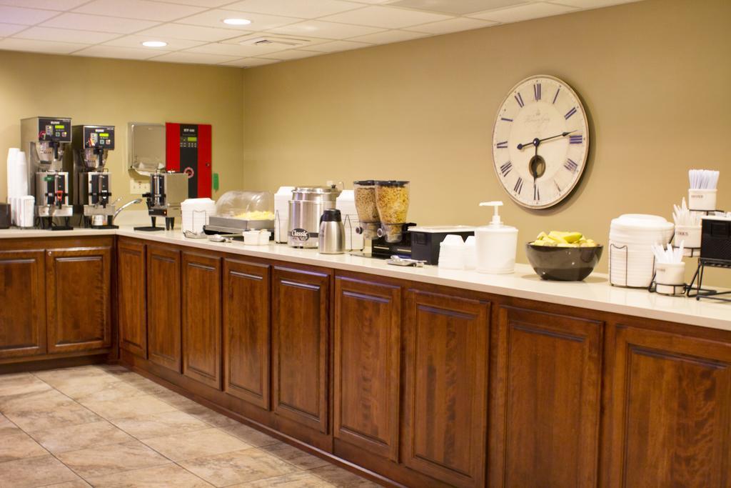 Grand Oaks Hotel